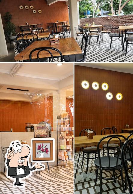 The interior of Conçu Sainikpuri