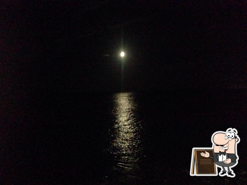 Guarda gli esterni di Alchemico Bar e Cose