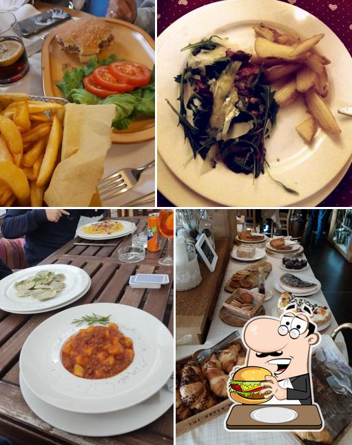 Prova un hamburger a Hotel Vedig