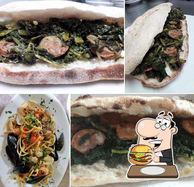 Prova un hamburger a Ristorante Pizzeria Bouganville