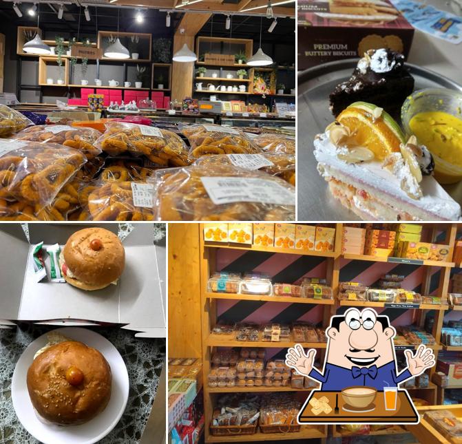 Food at Karachi Bakery and Confectioners