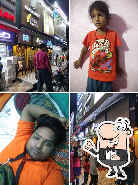 The interior of Dosa House