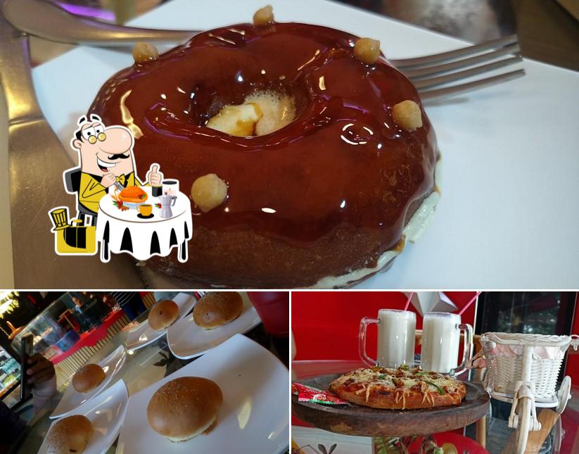 Meals at FRIENDS Cafe