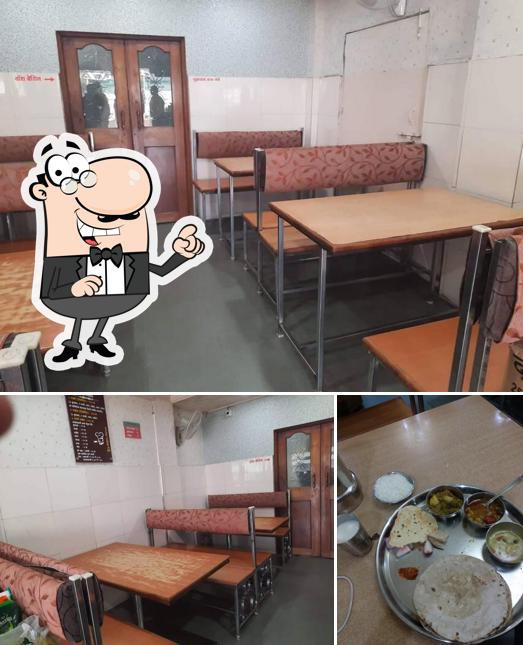 The interior of Umiya Lunch home