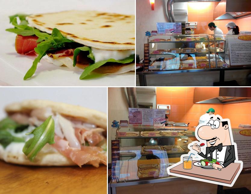 Platti al Piadineria La Posada