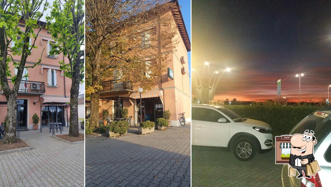 Guarda gli esterni di Alexander S.N.C. Di Cagossi Simone e C