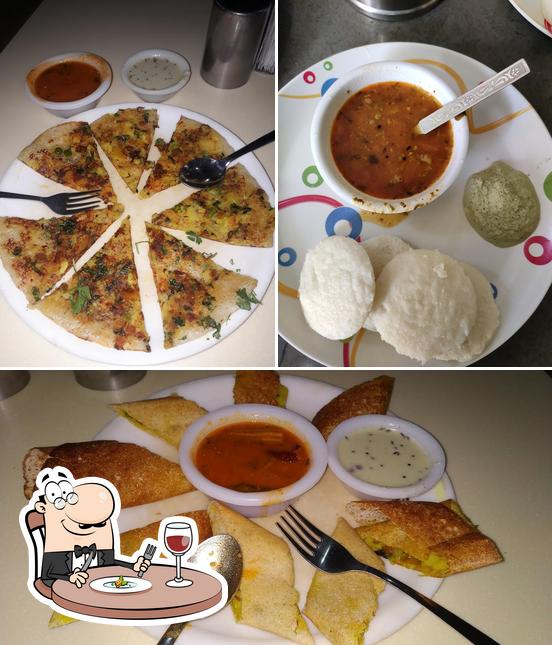 Food at Nikita Family Restaurant & Lodging