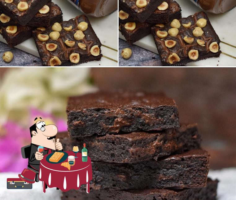 Trio la patisserie Banjara hills provides a variety of sweet dishes