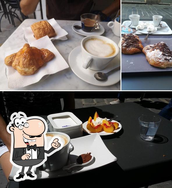 Gli interni di Caffetteria Orefici e Latteria Buonafede