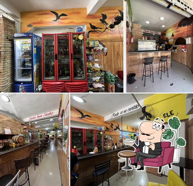 Veja imagens do interior do Bar João Rulli