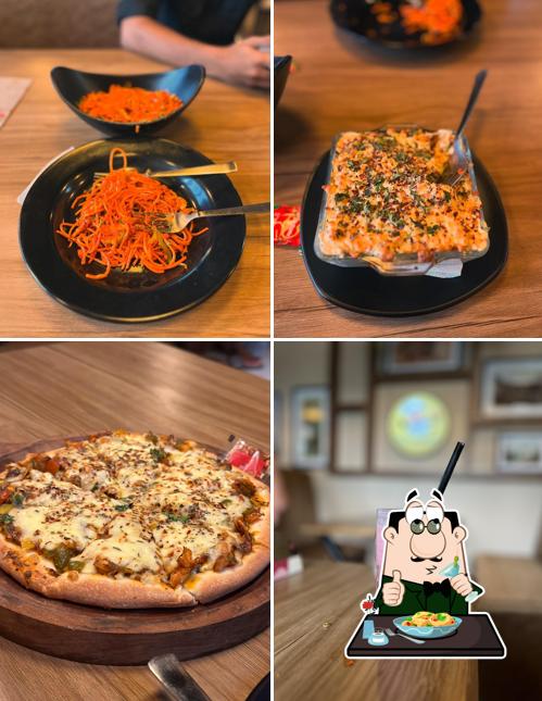 Macaroni and cheese at Cloud Bites