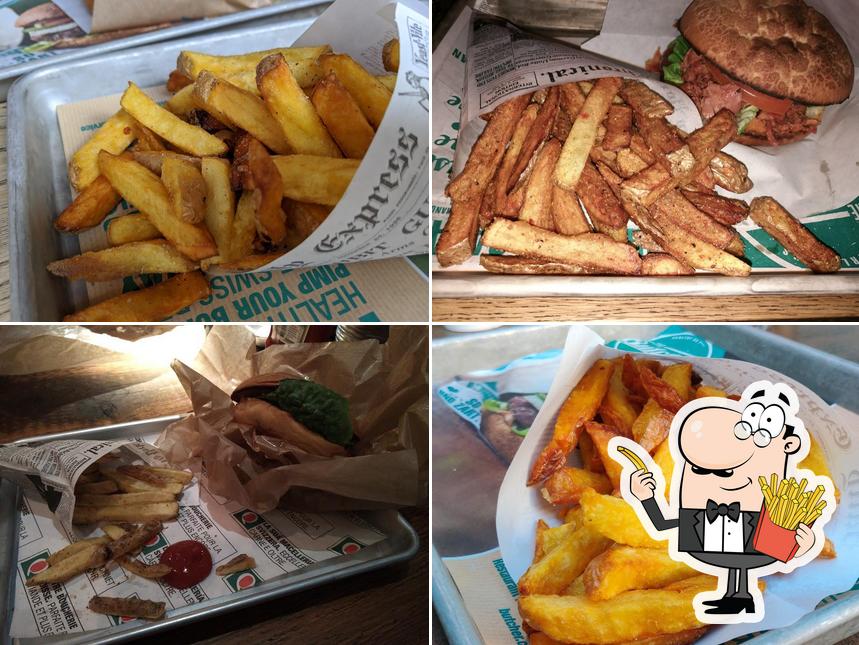 Assaggia un piatto di patatine a Kitchen Republic