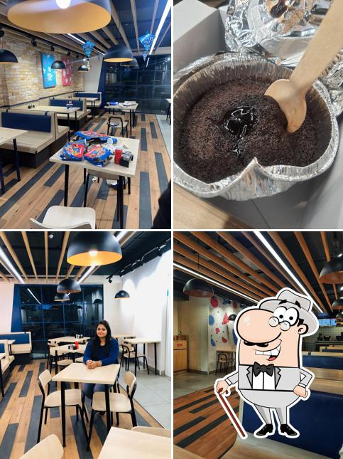 Check out how Domino's Pizza Model Town, Jalandhar looks outside