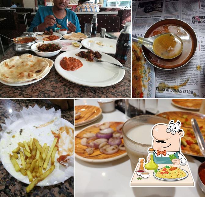 Meals at Shree Maruti Nandan Kathiyawadi Restaurant RTO