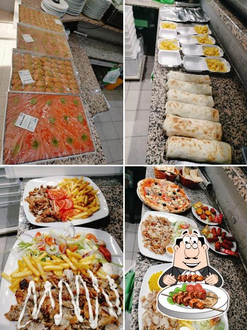 Cibo al Pizzeria kebab sapori e sfizi