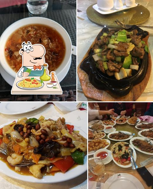 Cibo al Restoran Kunlun