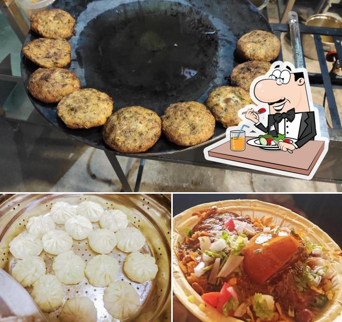 Food at KHATTA MEETHA FOOD CORNER