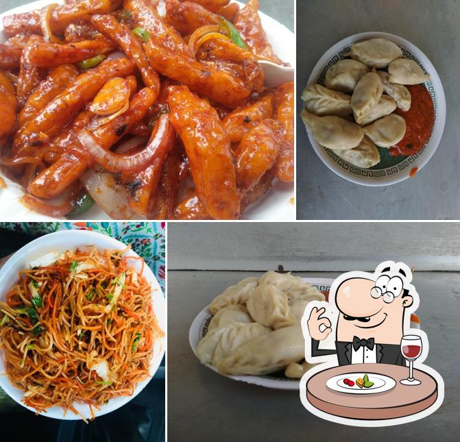 Food at Turant fastfood