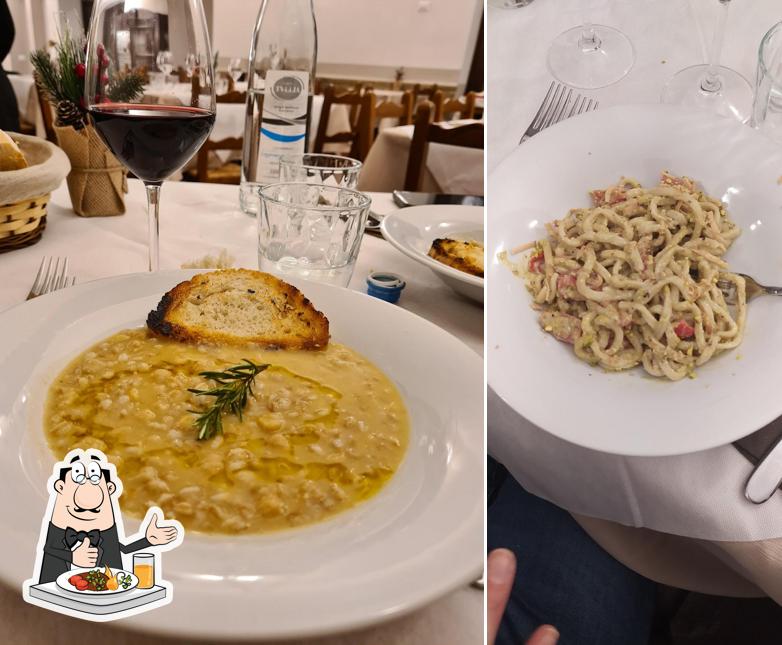 Platti al Al pozzo etrusco di Fabrizio Grilli