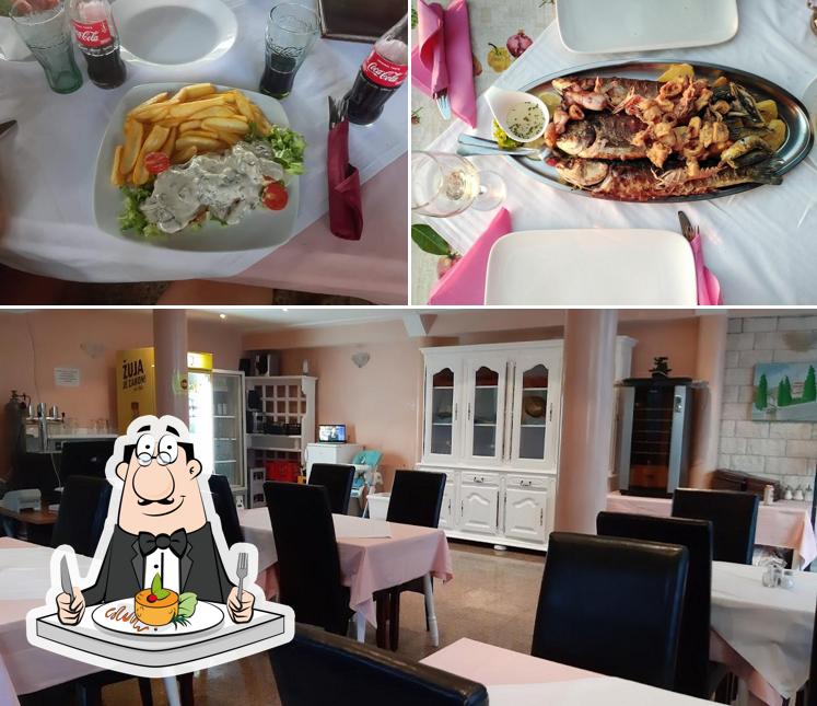 La immagine di cibo e interni da U. O. “Stara Pošta” Novi Vinodolski