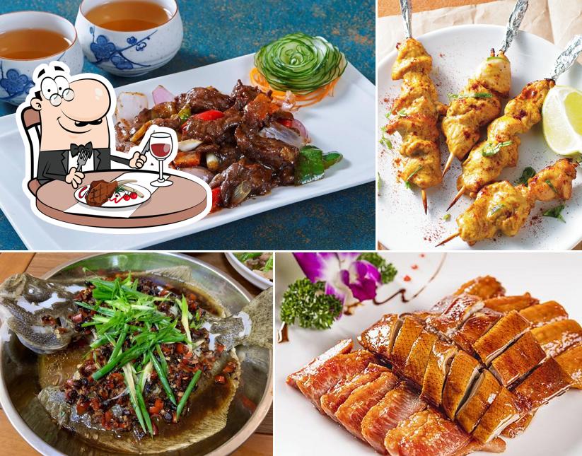 Prenditi i piatti di carne a Take Away Fu Lin