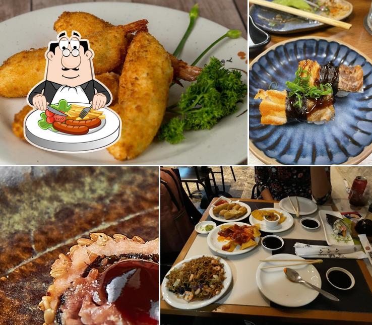 Platos en Mizu Japonês e Mexicano