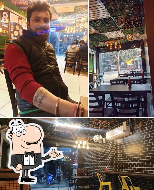 The interior of Roms pizza-Mawana