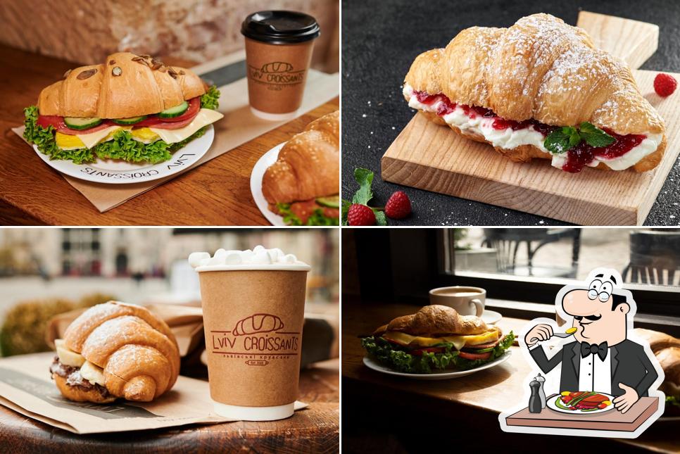 Lviv Croissants (Львівські круасани)