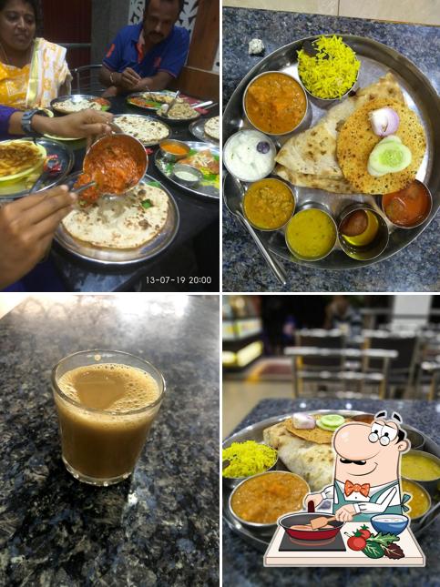 Chicken curry at Atithi Grand