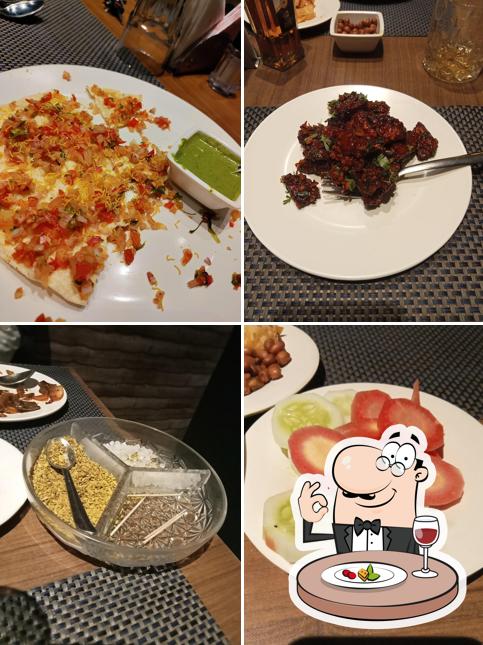 Food at Hotel Dolphine - Famity Restaurant