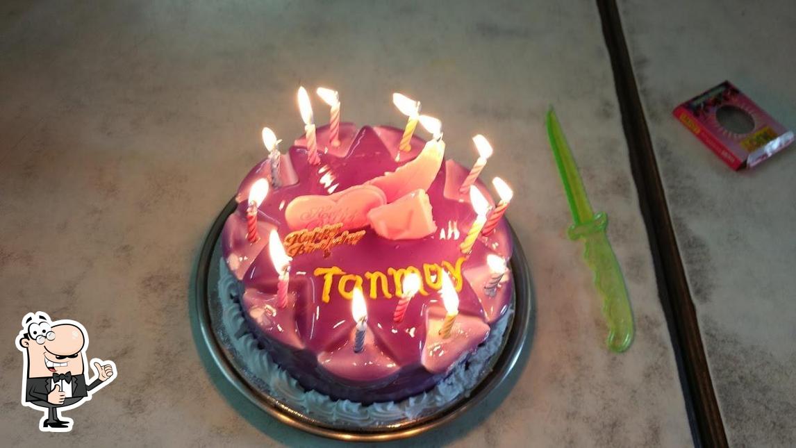 See the pic of Chera Wafers and Namkin Shop