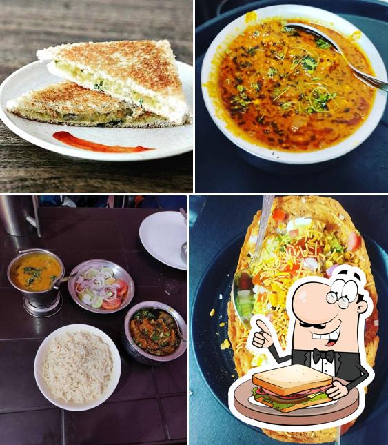 Grilled cheese sandwich at Bitty's Cafe