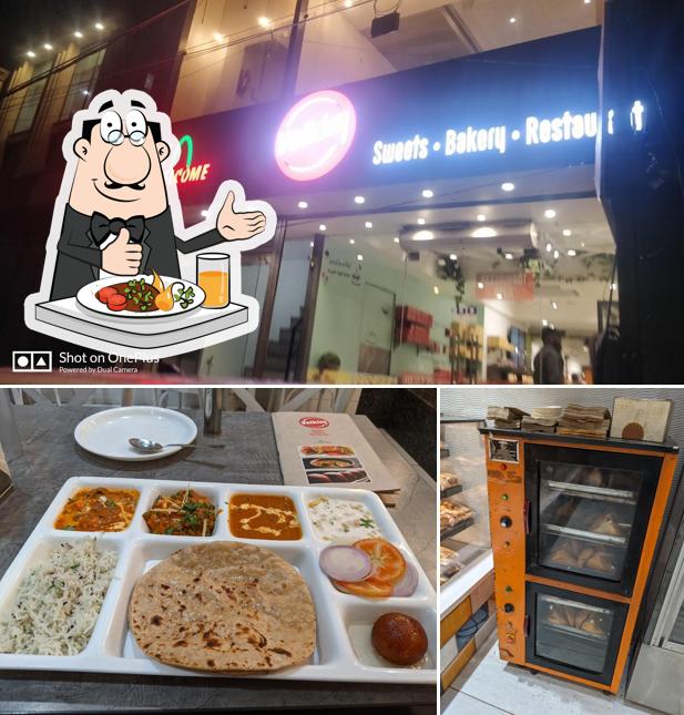 Food at Welcome A Refreshment Shoppe/Velkim