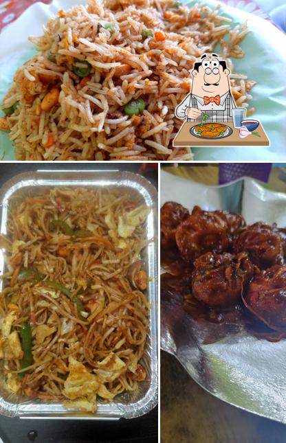 Chicken wings at Darjeeling Momos