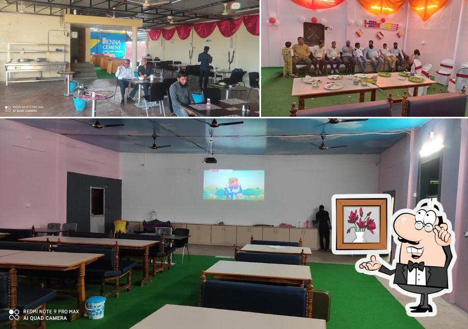 Check out how King's Family Restaurant looks inside