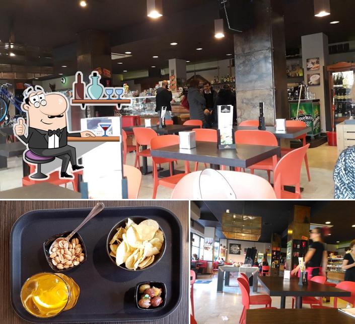 La interni e cibo del ristorante