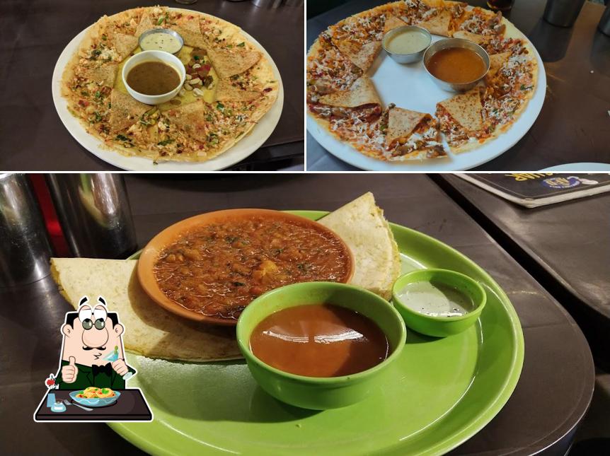 Food at Akshar Fancy Dosa . Bhuj