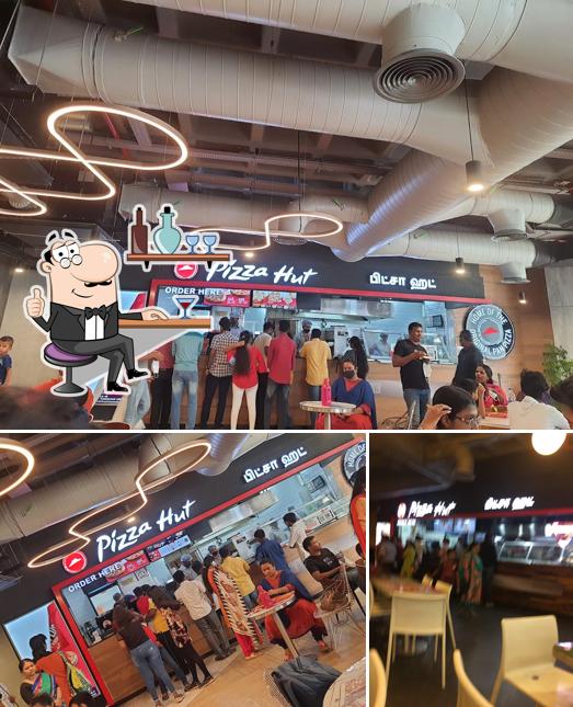 Check out how Pizza Hut Forum Mall Chennai looks inside