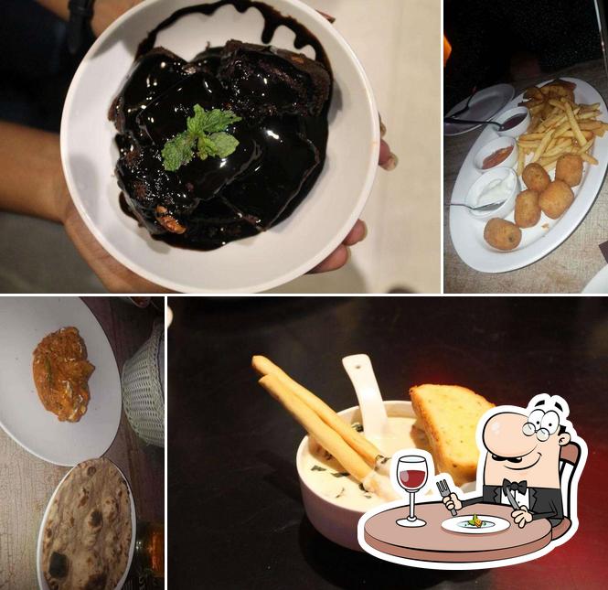 Barco's Restro - Bar