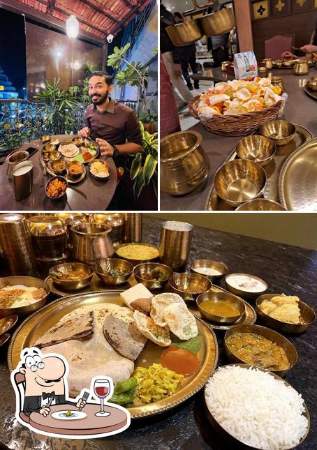 Food at Kathiyawadi Darbar Alkapuri - Premium Kathiyawadi Gujarati Thali