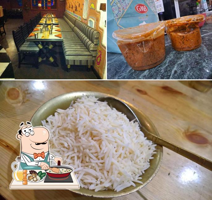 Fried rice at Pind Balluchi Agra