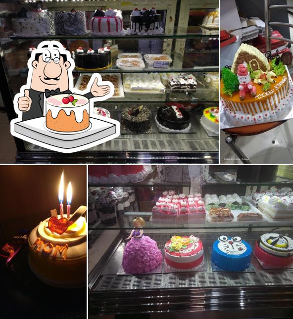 Look at the pic of Yash Cake & Bakery Shop