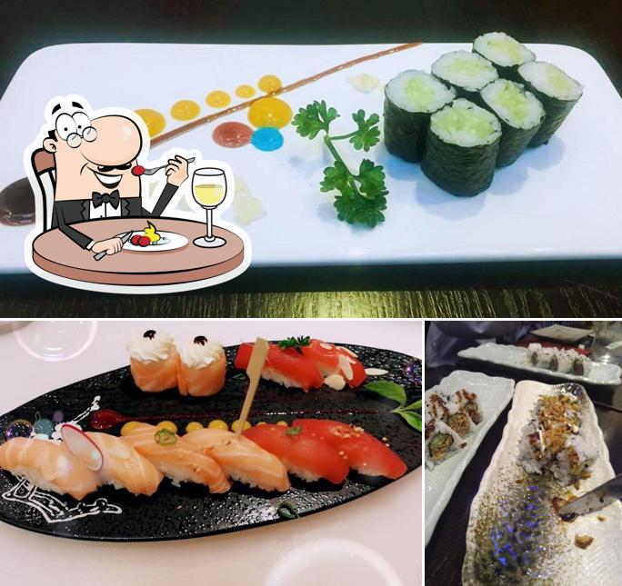 Platti al Ristorante Cinese Giapponese Hong Kong