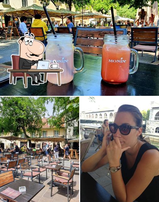 Dai un'occhiata agli interni di Premier Pub