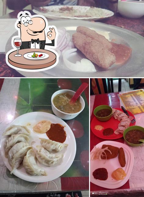 Food at Steam's Chinese Restaurant