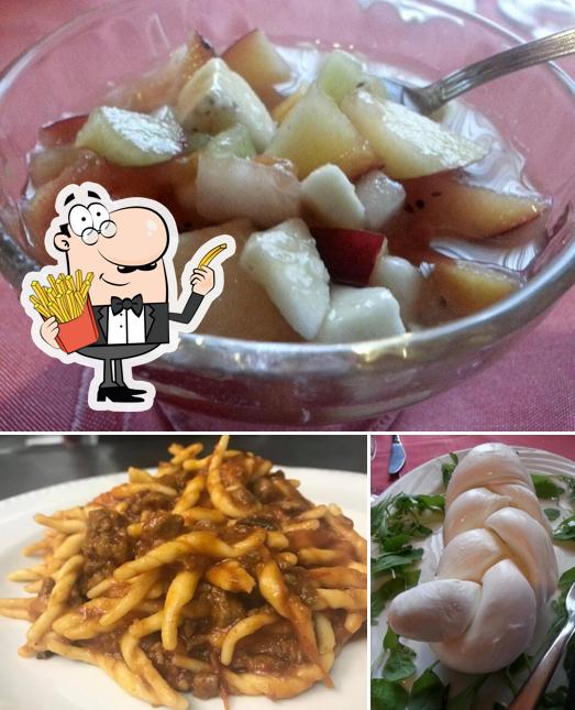 Assaggia un piatto di patatine a Da Innaro