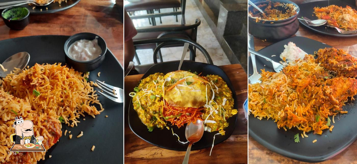 Food at Biryani Factory (Chefs At Work )