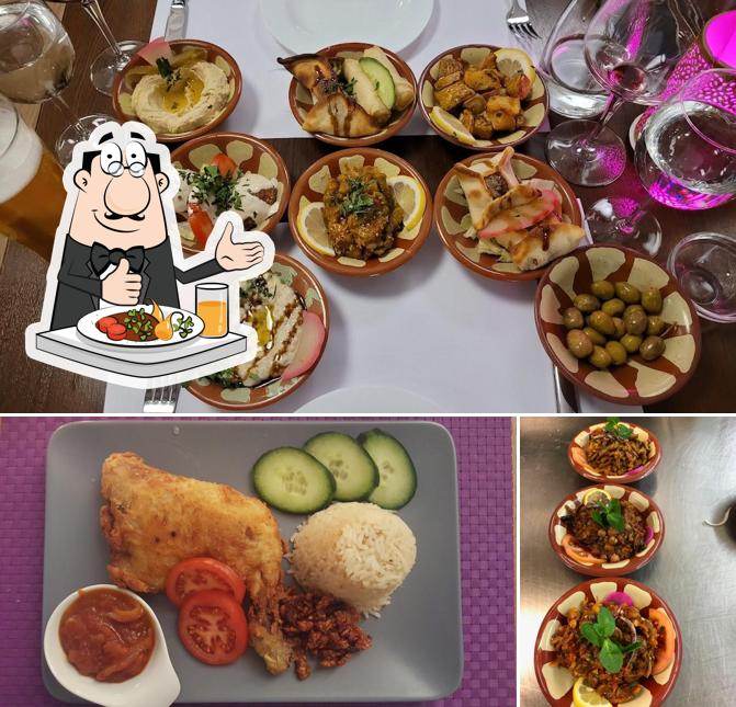 Cibo al Mount Lebanon Restaurant