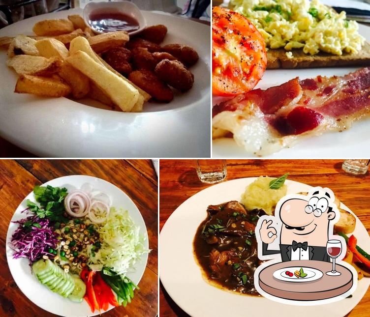 11th Avenue Cafe Bistro