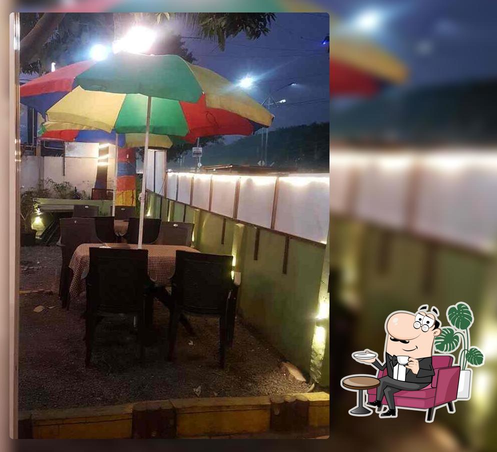 Brothers Take Away Restaurant